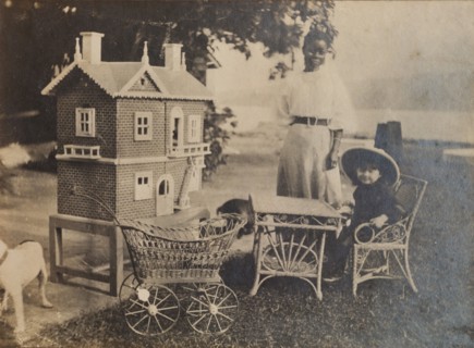 Photograph of Marjory Wood, aged 5