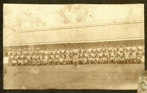 Lieutenant Bryant with K.A.R. askari, WW1