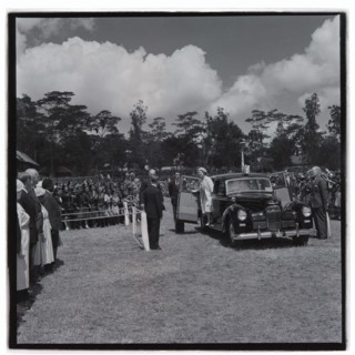 HM the Queen Mother at Mitchell Park