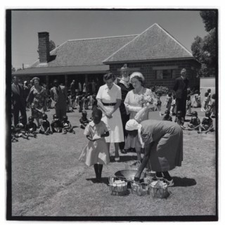 Queen Mother visit to Nakuru