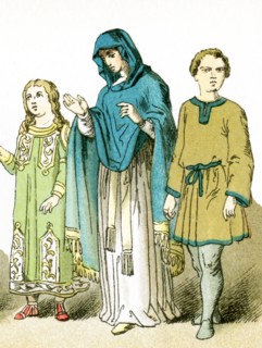 The figures represented here represent ancient Roman Christians: a woman with two children. The