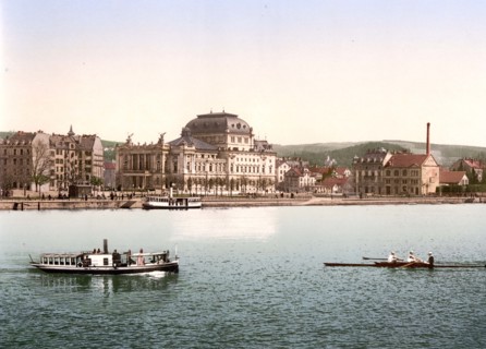 Utoquai and City Theater in Zurich.