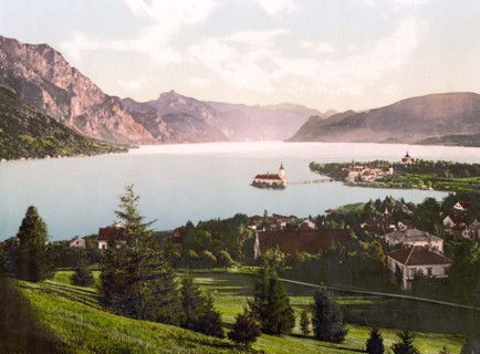 Gmunden and Traunkirchen.