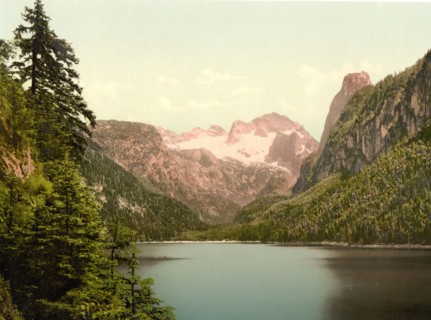 Lake Gosau and Dachstein.