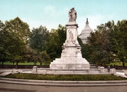 Peace Monument.