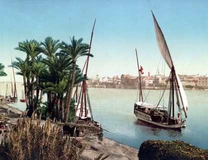 Banks of the Nile and Dahabieh.