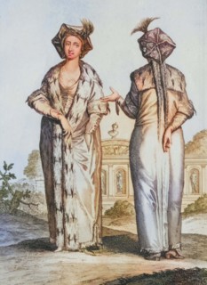 Costume