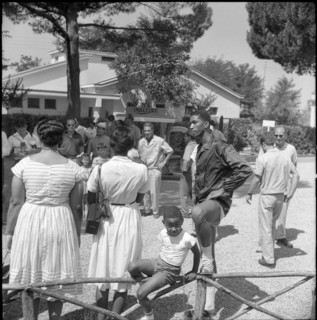 Rome 1960: world record holder John Thomas with his family.
