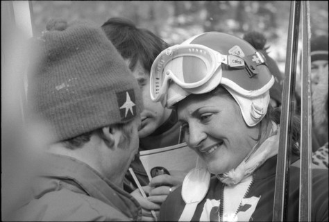 Skiing WC Val Gardena 1970: Annerv?sli Zryd with husband Bruno.