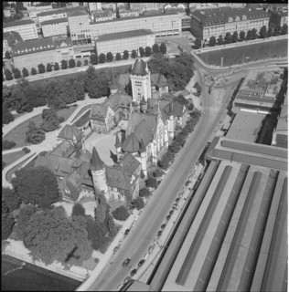 Zurich Landesmuseum, Neumühlequai 1955.