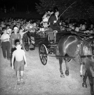 Ferdi Küblers reception at Adliswil after WC title 1951.