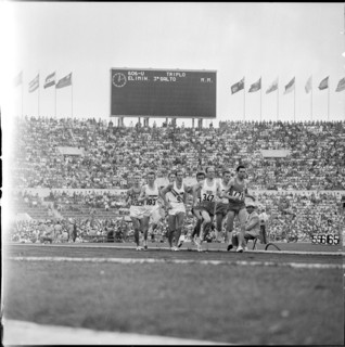 Rome 1960: 1500m; champion Elliott nr. 9.