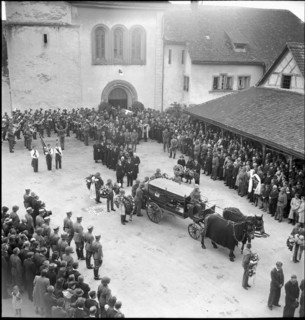 Funeral ceremony for the victims of Hemishofen 1944.