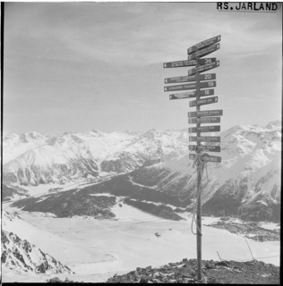 Signpost on Piz Nair 1962.