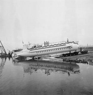 Launch of Mesoscaph for Expo 1964 .