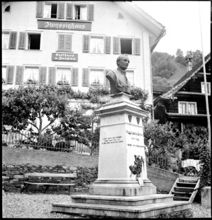 Bauen UR 1961: Memorial Alberik Zwyssig.