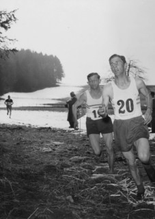 Regional cross-country championship Uster 1951: Wyss, Hans Frischknecht wins.