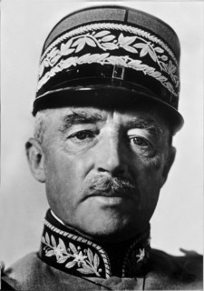 General Guisan around 1940 .