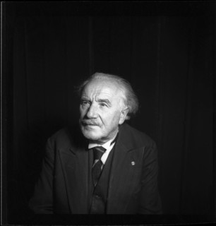 Prof. Otto Volkart, ca. 1950 .