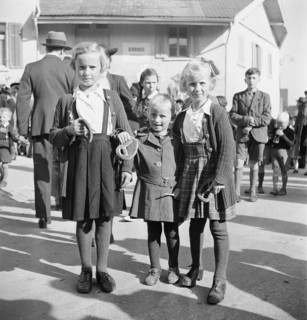 Girls at the Staecklitraege, public festival in Wil, circa in 1946.