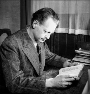 Compositor Walter Geiser, 1947.
