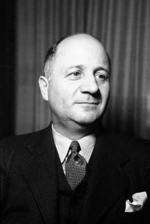 Hans Rudolf Geigy, 1945 .