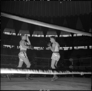 Olympic Games Rome 1960: Hans Büchi vs Roy Addison.