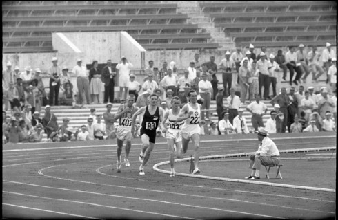 Rome 1960: heat 800m; Snell nr. 83, Waegli nr. 222.