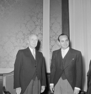 Federal president Thomas Holenstein and ambassador Prosper Carbonell 1958.