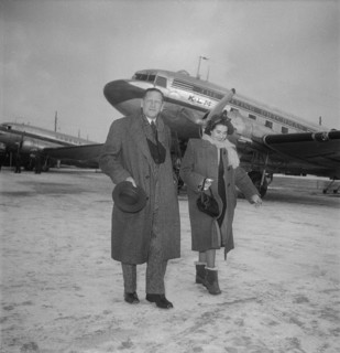 UK field marshal Sir Claude Auchinleck, departure at Zurich-Kloten airport 1949.