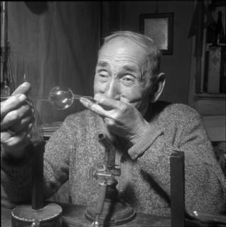 Carl Friedrich Reinmann, glassblower, ca. 1952.