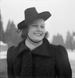Marika Rökk, actress, 1942