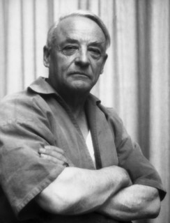 Artist Edouard-Marcel Sandoz ca. 1955 .