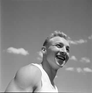 Gymnast Hans Eugster ca. 1953 .