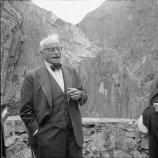 Bridge under construction in the Schöllenen ravine,  building director Arnold, 1955.