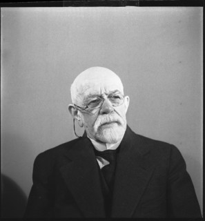 Prof. Dr. Otto Waser, Zurich 1944.