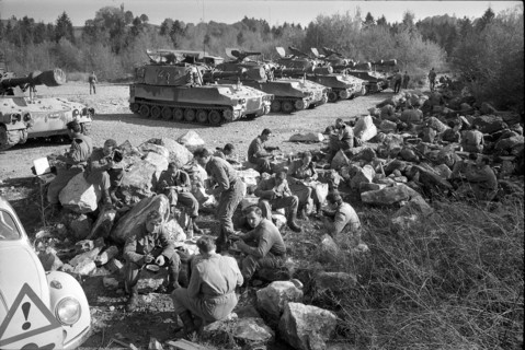 Retraining on howitzer tanks M 109, Thoune 1967.