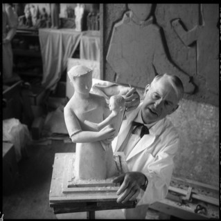 Hans von Matt in his studio, around 1950