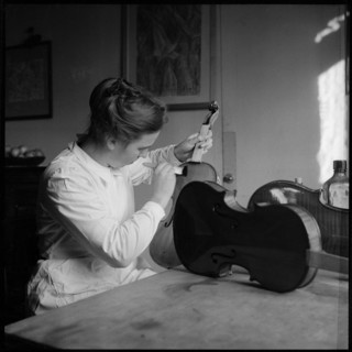 Brigitte Ueberwasser, violin-maker, 1955