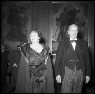 Sir William Jowitt and lady Jowitt in Zurich 1953