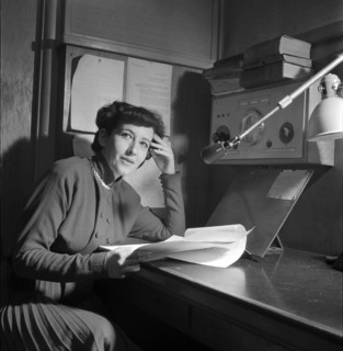 Lyne Anska, radio speaker. Geneva ca. 1950