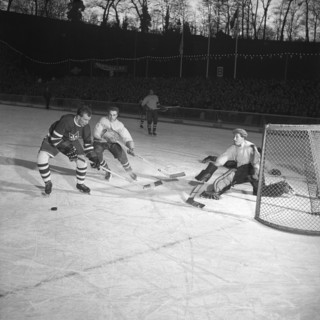 Ice Hockey WCH Basle 1953: Czechoslovakia - Switzerland, goalkeeper Riesen
