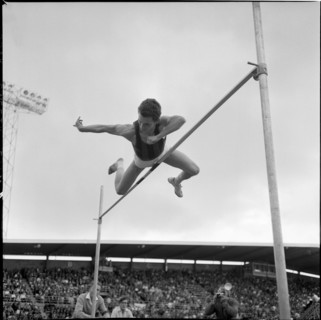 Swiss Athletics Championships 1958 Zürich, final high-jump: Amiet wins