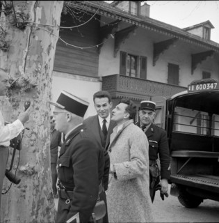 Robbery of 250 kg gold in Geneva 1956, confrontation of the two suspects at the border 1957