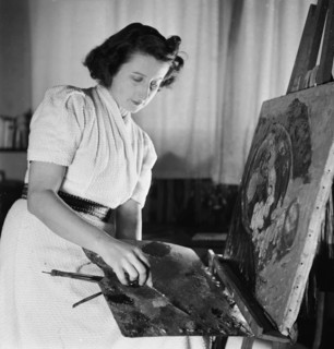 Painter Marguerite Seippel around 1948