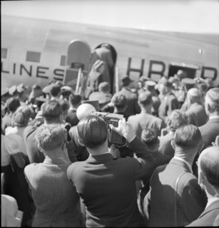 Winston Churchill is expected by photographs in Duebendorf, 1946.