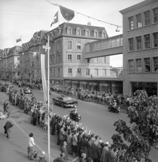 50th anniversary of the Simplon railway tunnel,  police motorcadeescorting the limousines in