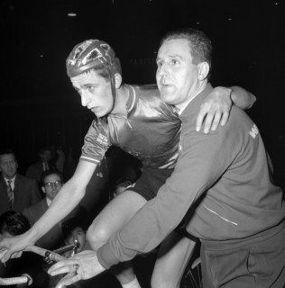 6 Days Race in Zurich: Tom Simpson, ca. 1960.