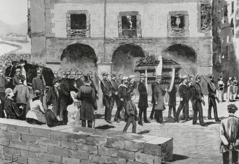 History of Spain. Castro Urdiales. Civic-religious procession in the act of returning from the