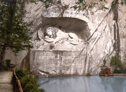 Loewendenkmal
